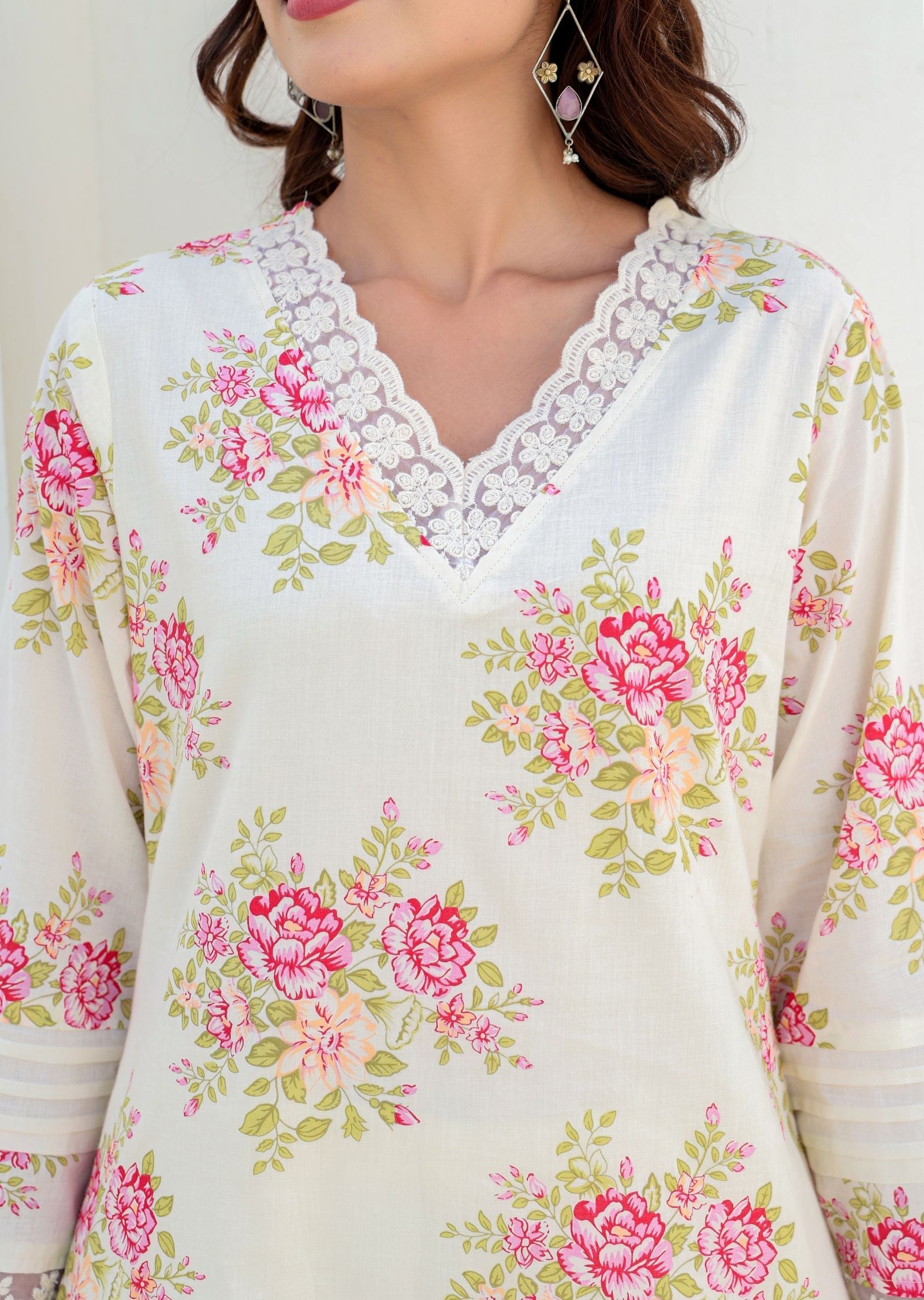 Off White Cotton Straight Cut Kurti Set