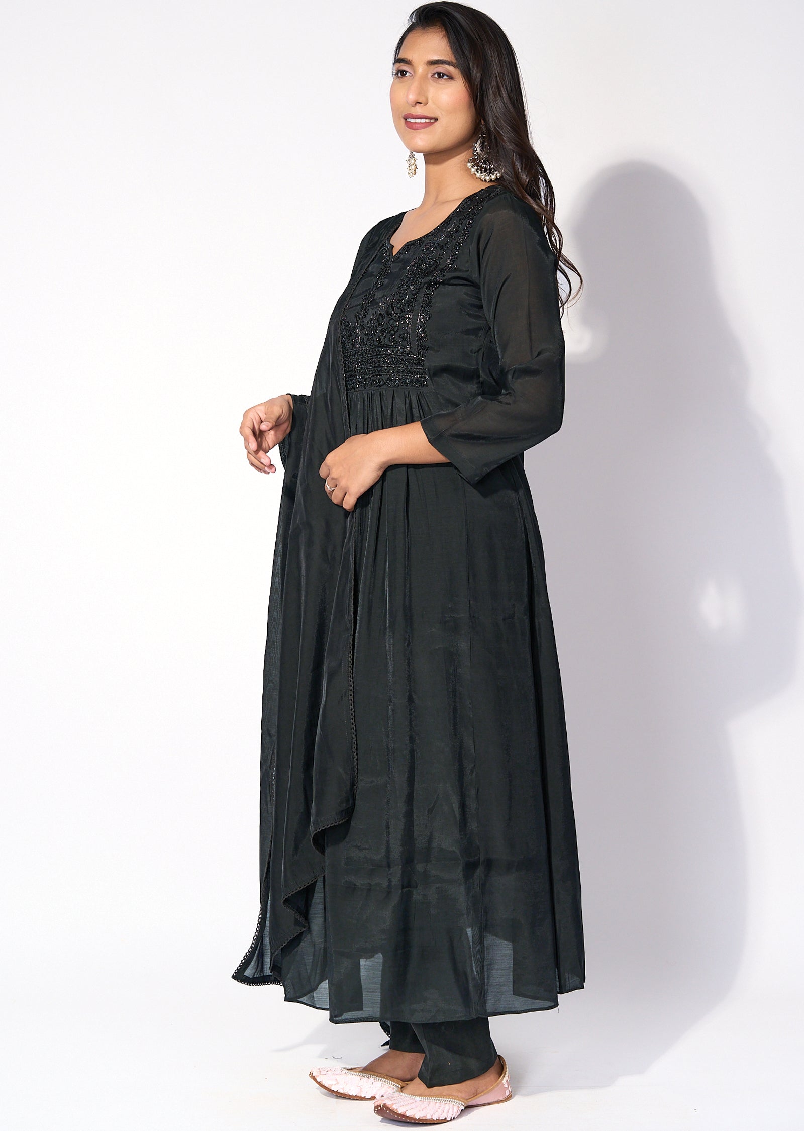 Black Crepe Anarklai