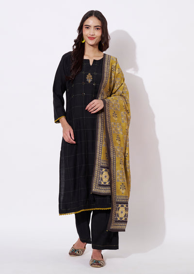 Black Gold Straight cut suit