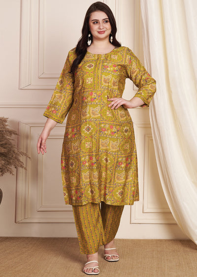 Mehndi Green Muslin Straight Cut Kurti Set