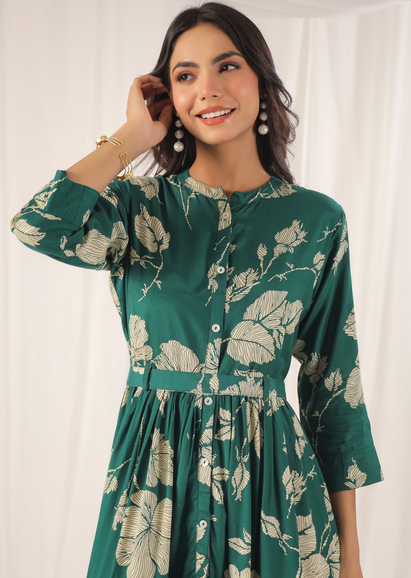 Green & Beige Muslin Full Length Dress