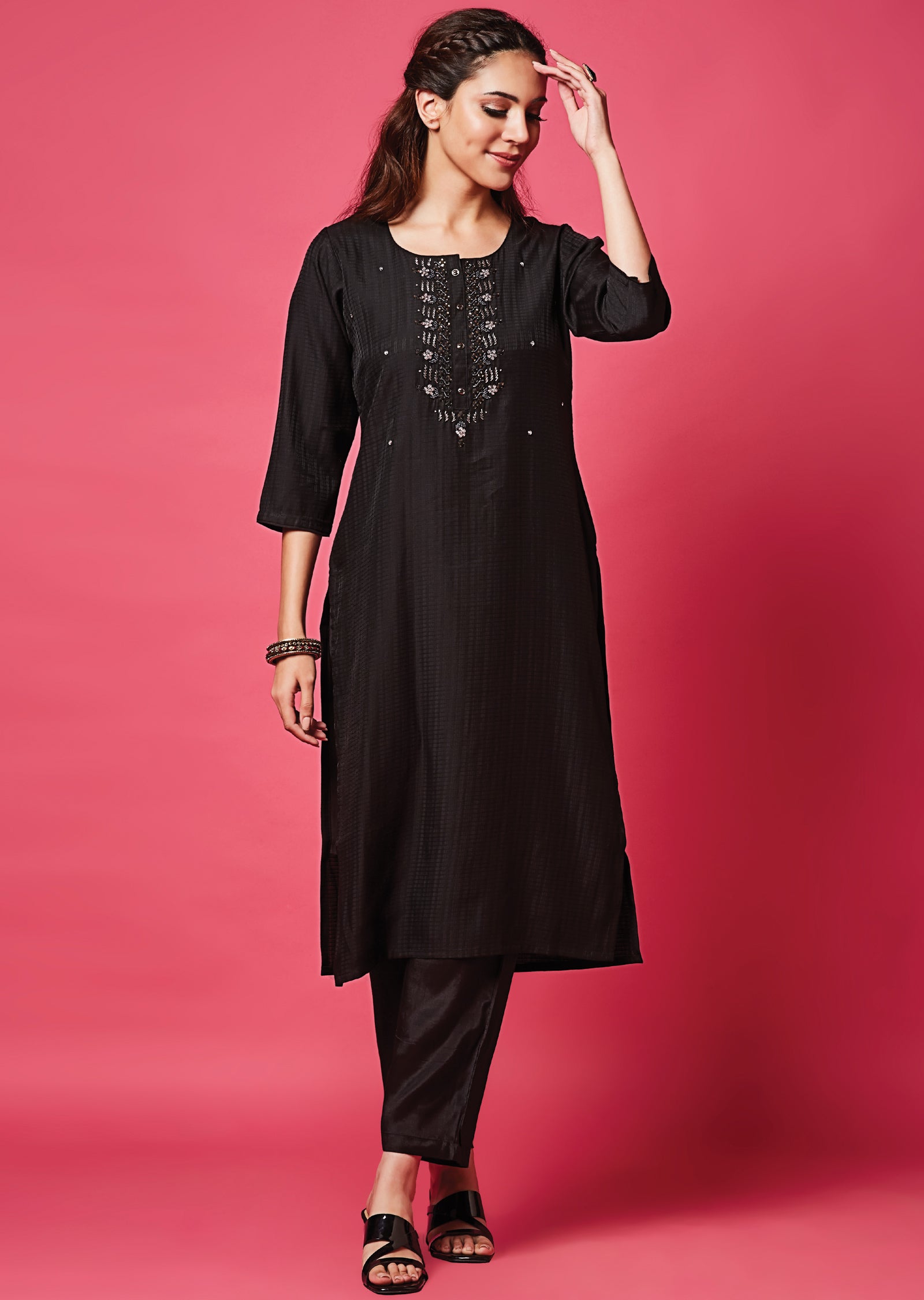 Black Soft Silk Straight Cut