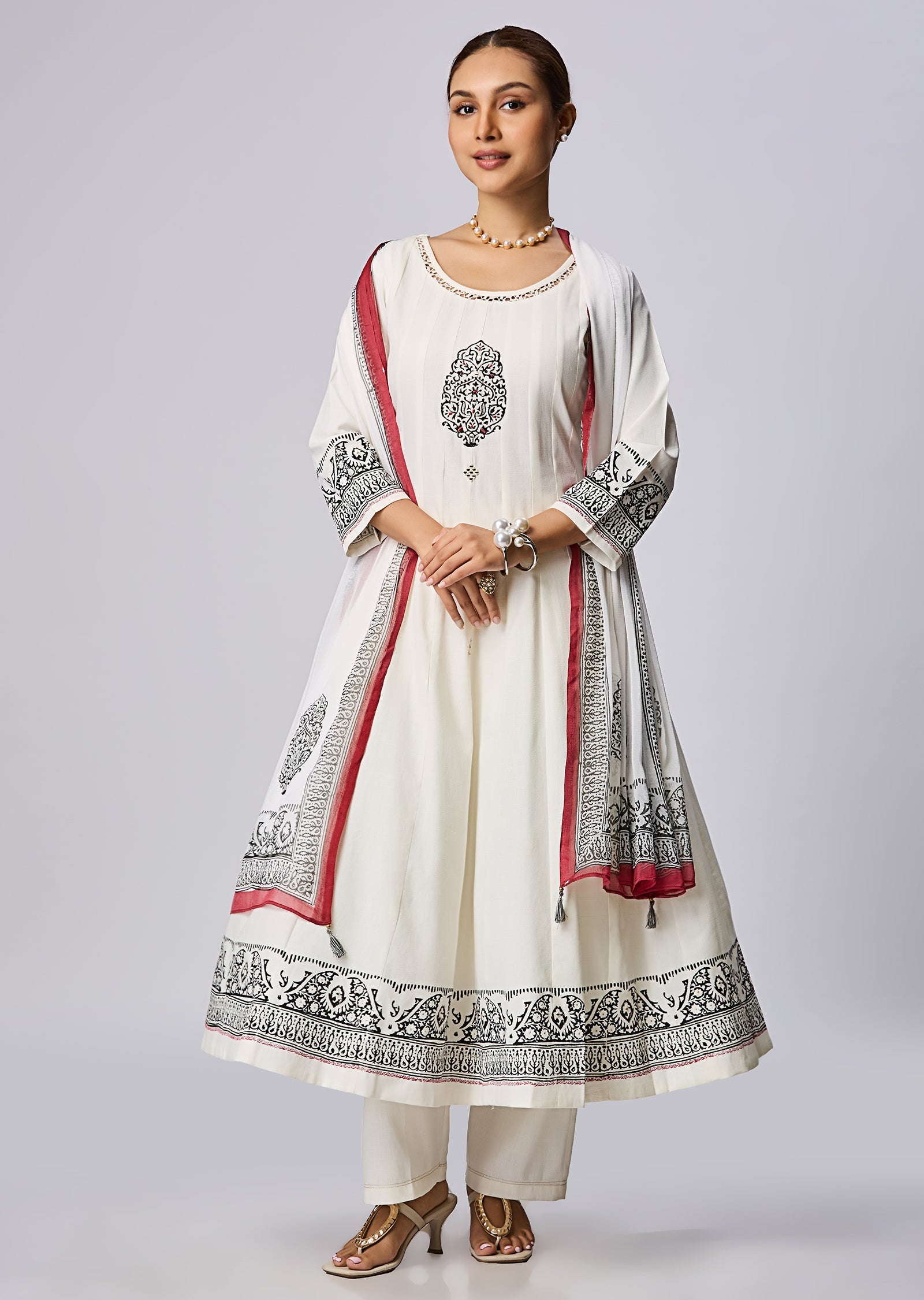 white and golden anarkali dress Off Gold Suit onam anarkali dress