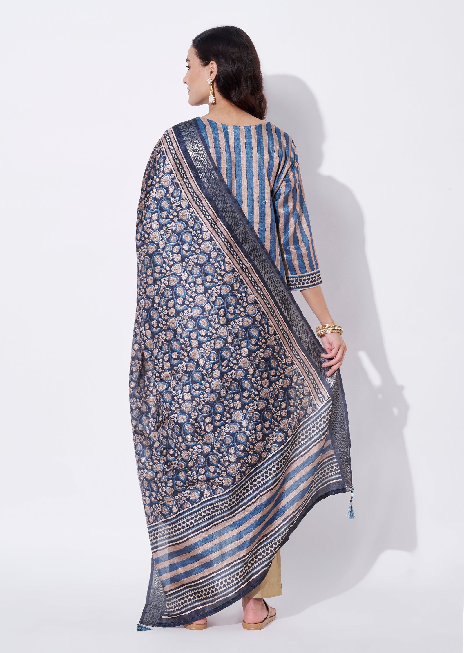 Grey Tussar Straight cut suit