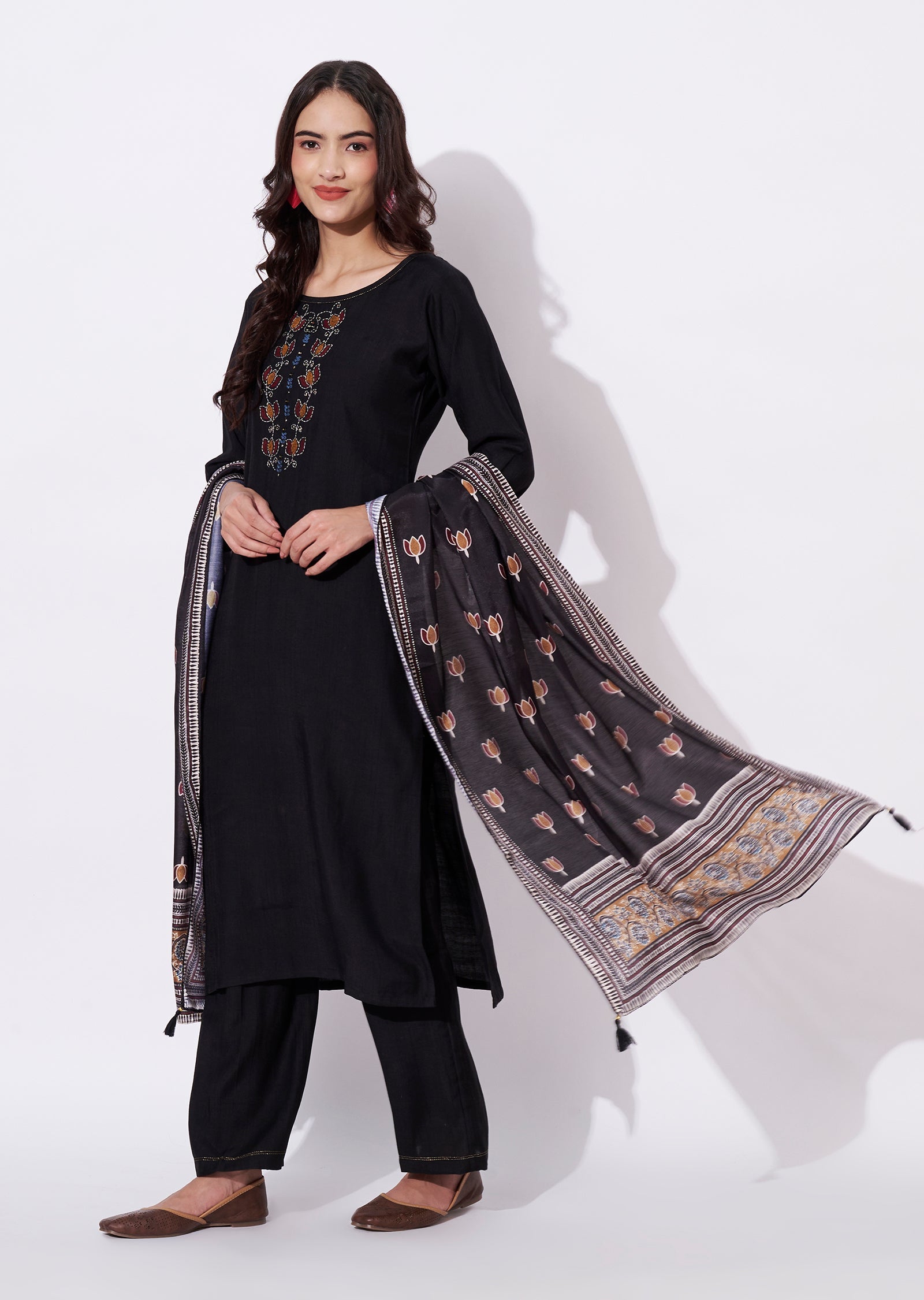 Black Gold Straight cut suit