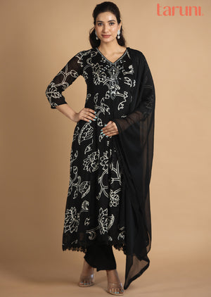 Black Chinnon Anarkali