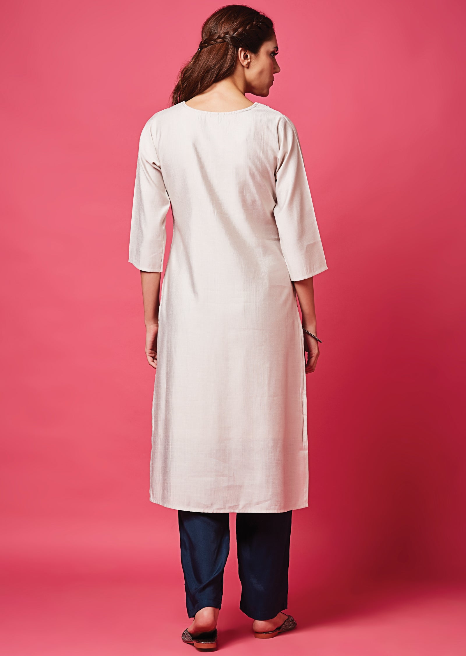 Fawn Soft Silk Straight Cut