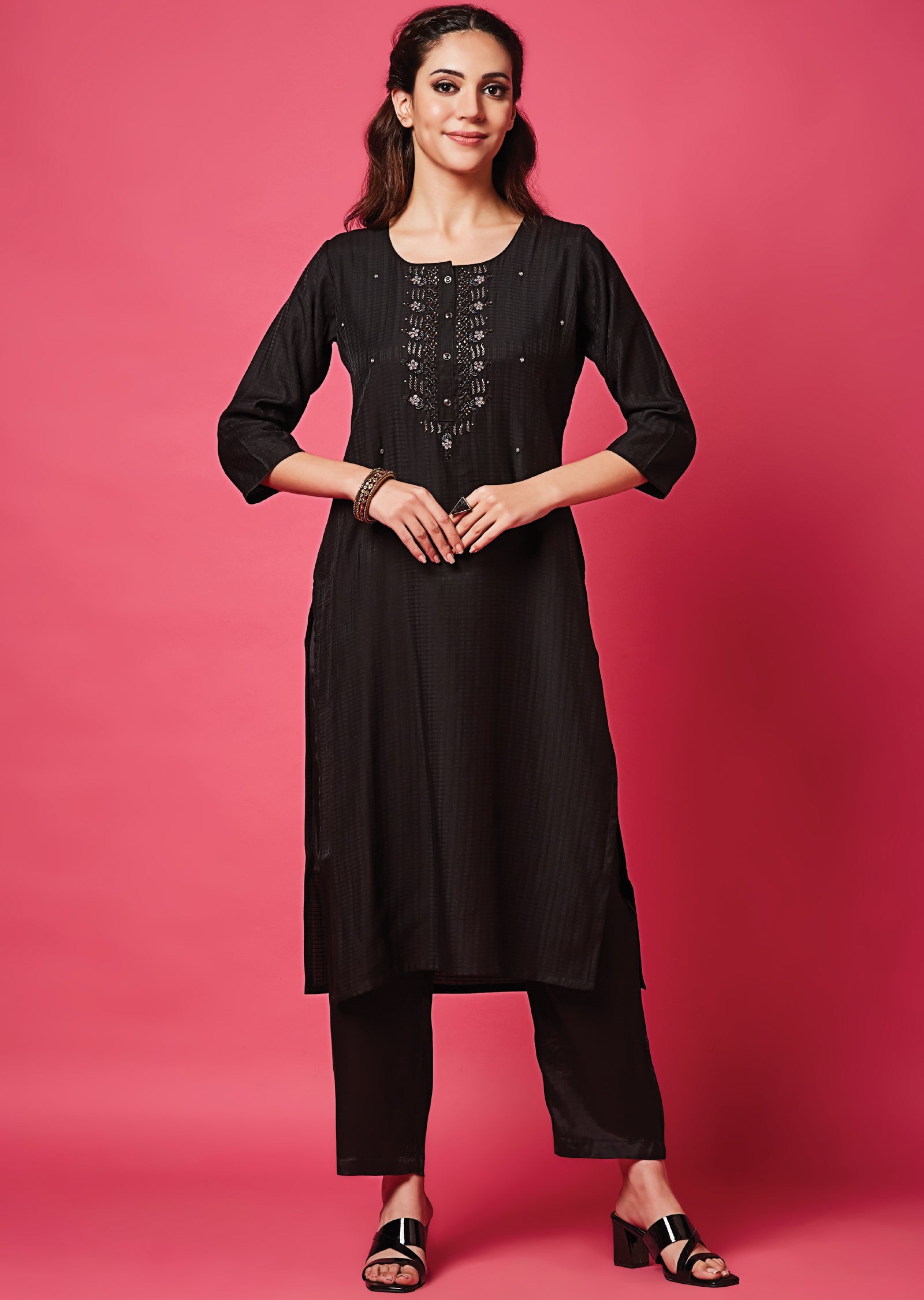 Black Soft Silk Straight Cut