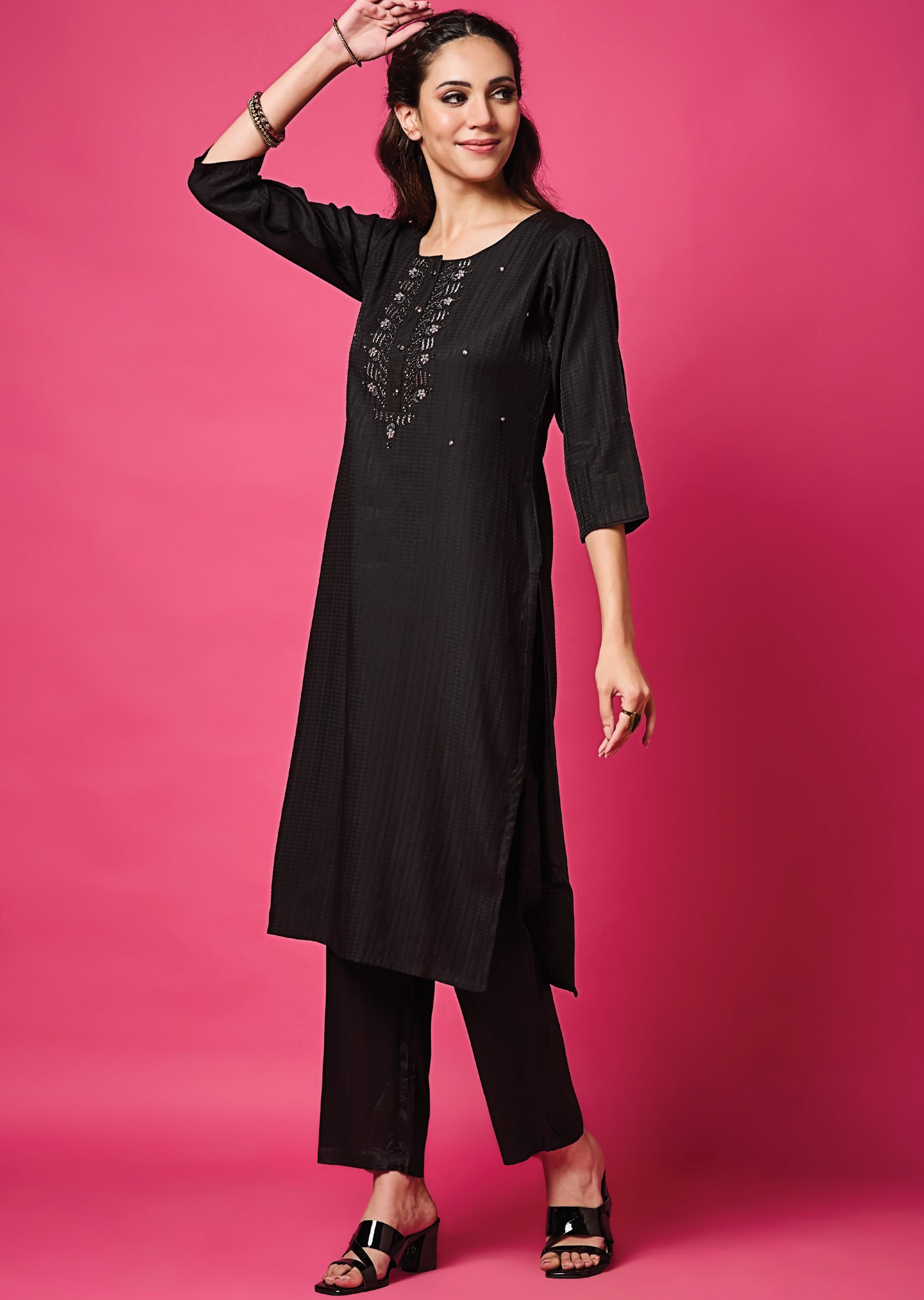 Black Soft Silk Straight Cut