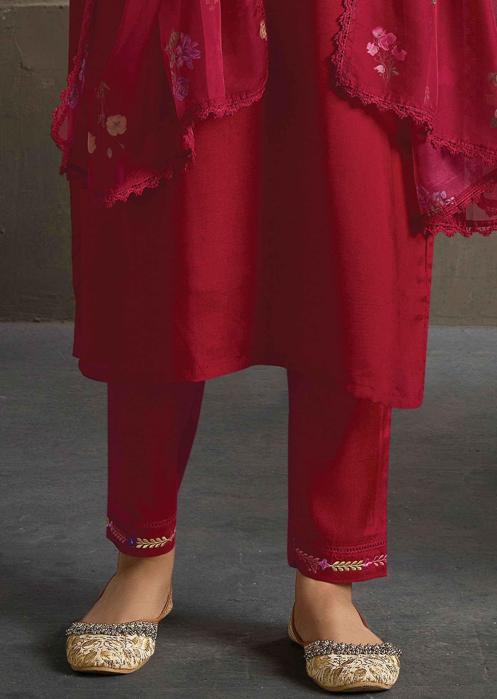 Red Muslin Straight cut suits