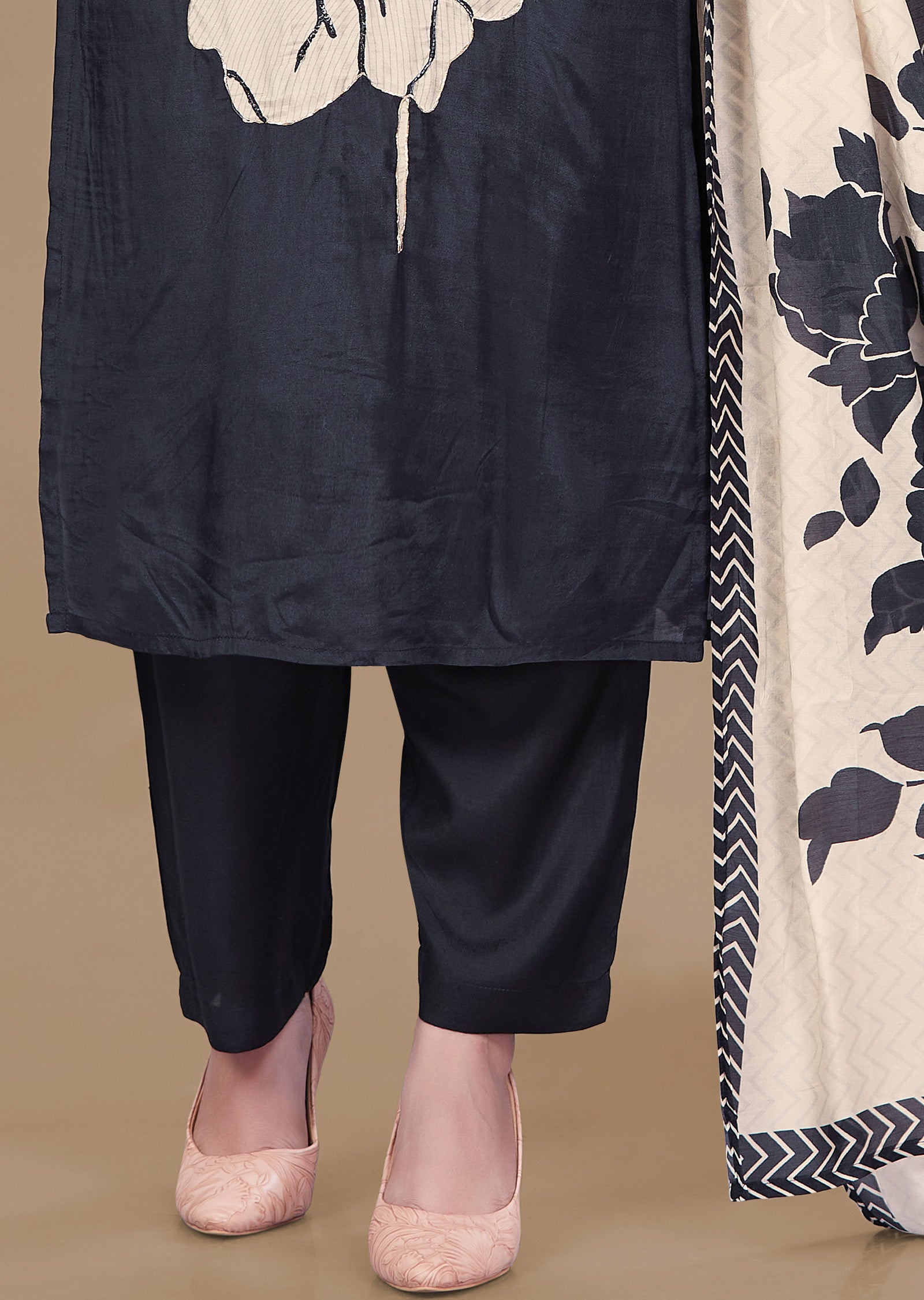 Black & Beige Muslin Straight Cut Suit