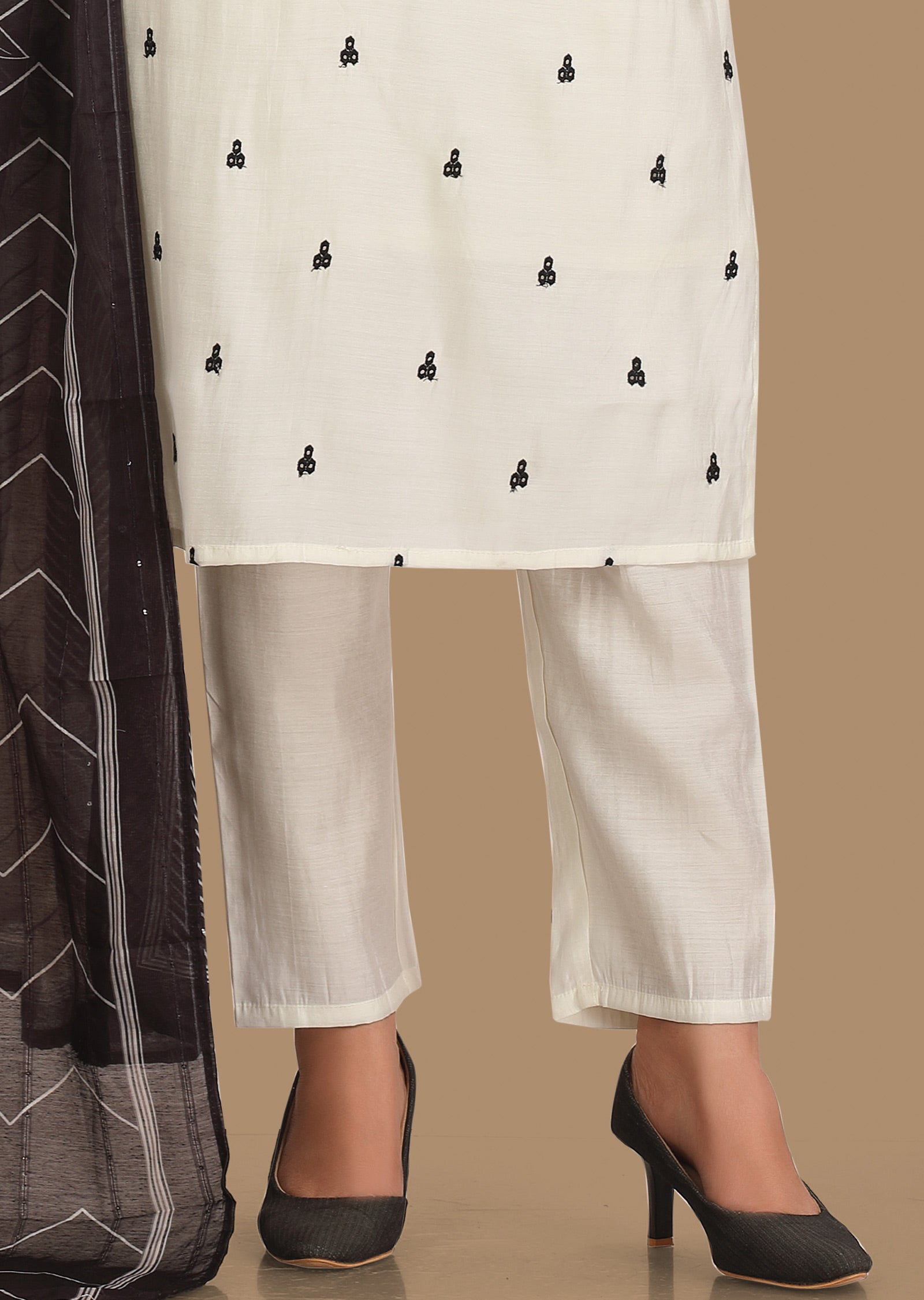 Cream Russian Silk Straight Cut Suit